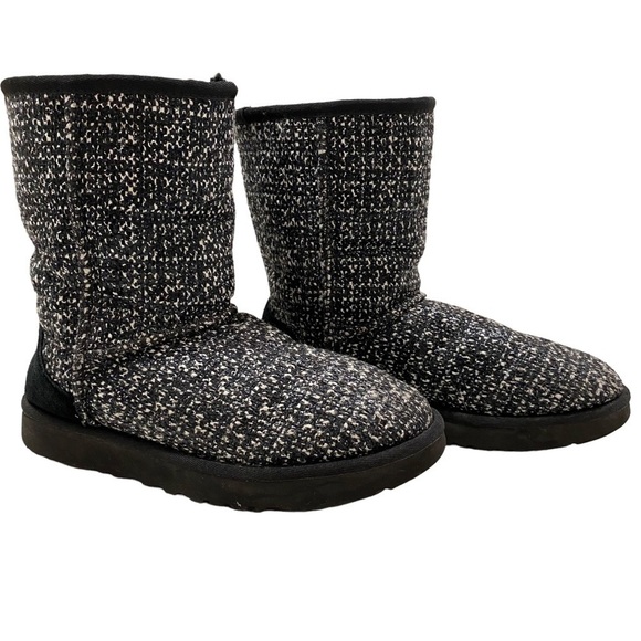 UGG Rare Classic Short Mid-calf Frill Tweed Suede Sheepwool Black Boots Size 7 - Picture 4 of 10